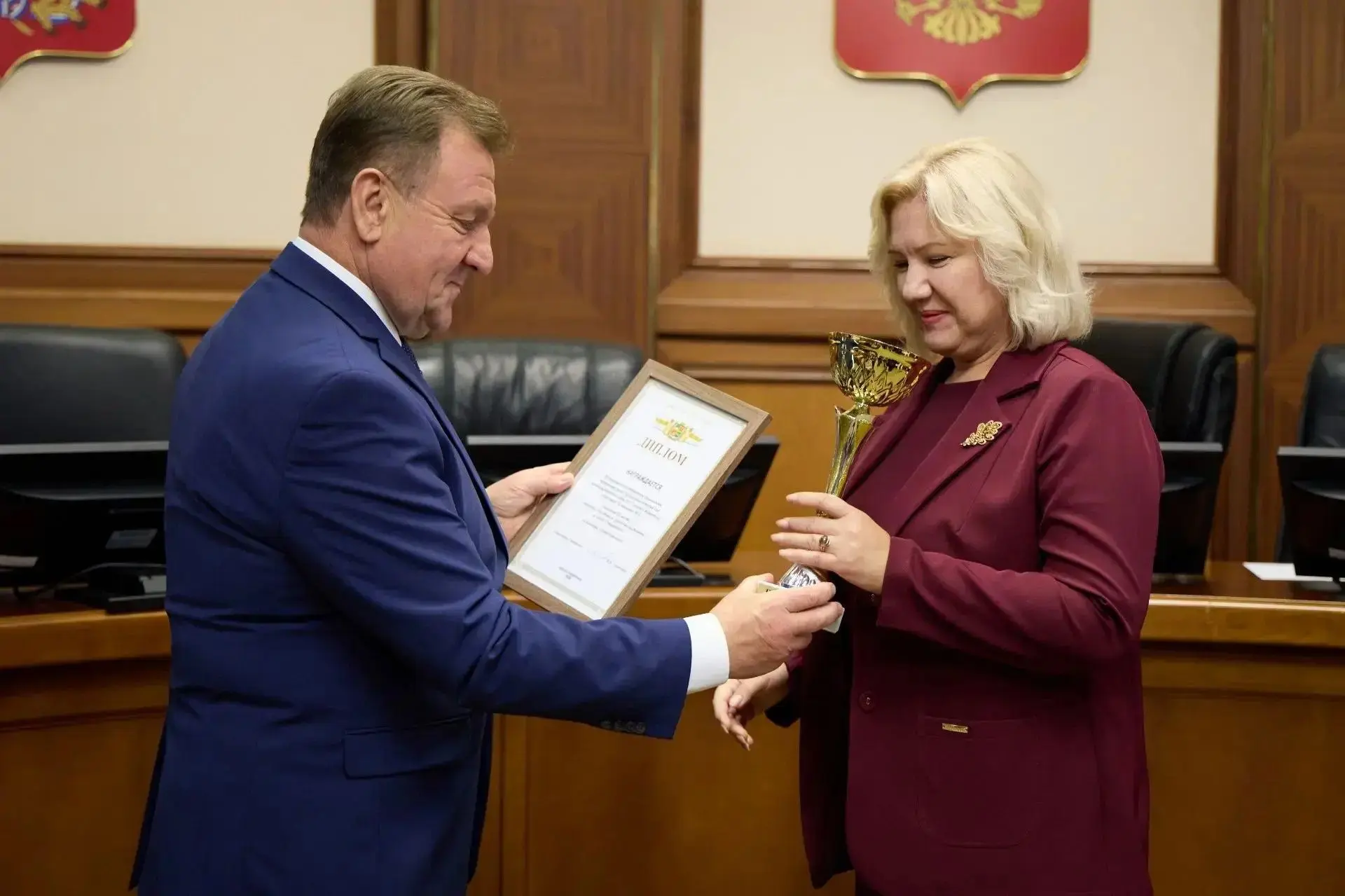💐В Ставрополе назвали лучших цветников и владельцев летнее кафе