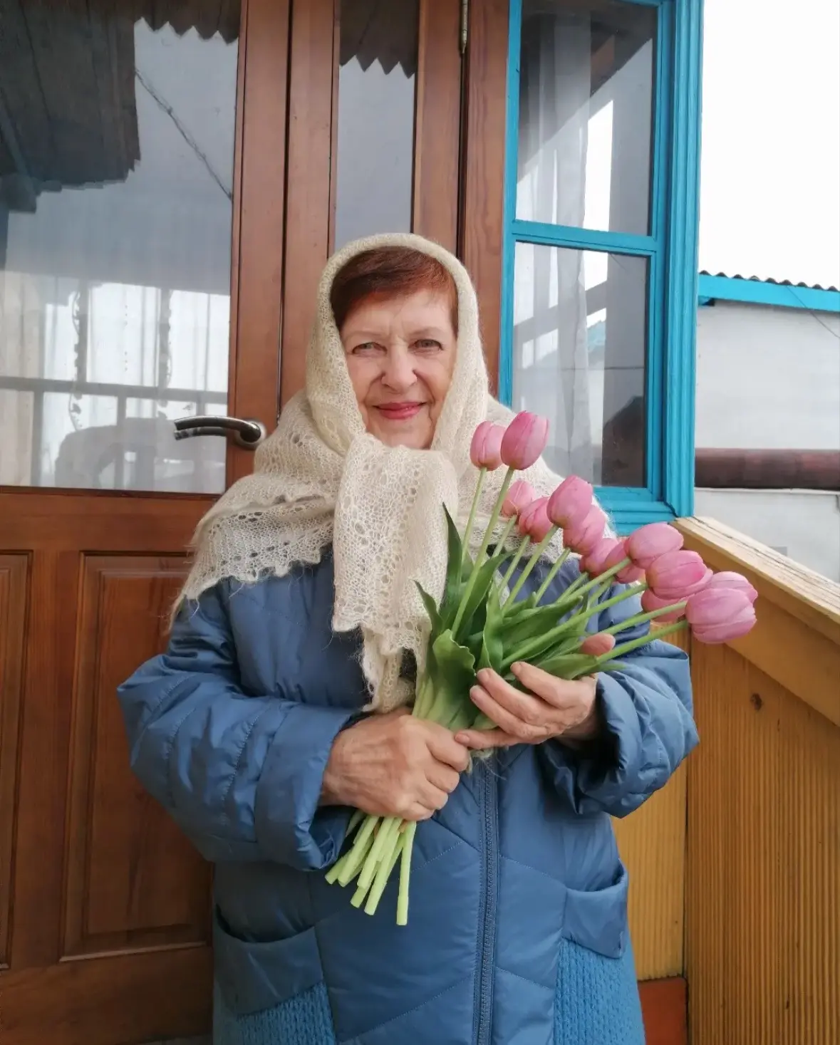 Мои хорошие, вам сердечный привет от моей мам Нины♥️   Спрашивает стряпаете вы куличи или как? Вот, 