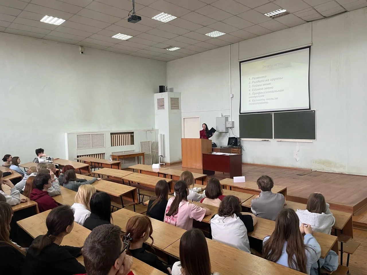 Дайджест Фестиваля 🛠️   🔥 Прошедшие дни стали настоящей проверкой на прочность для будущих правозащи