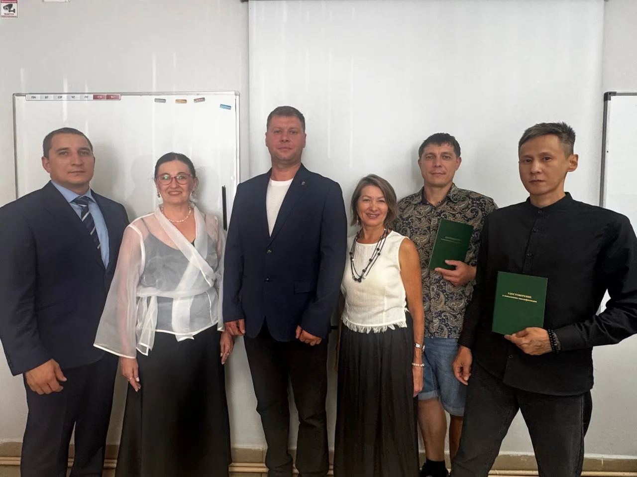 🧗 От боевых задач к высотным работам: ветераны СВО освоили новую профессию!

В Кадровый центр по Пр