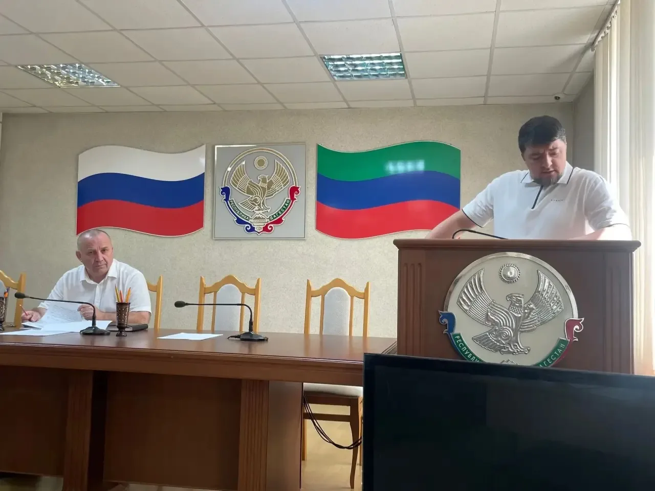 В администрации МР «Кумторкалинский район» состоялось еженедельное аппаратное совещание...