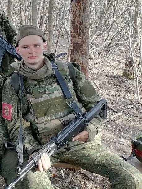 Сегодня в администрации округа прошла церемония передачи государственной награды семье погибшего уча