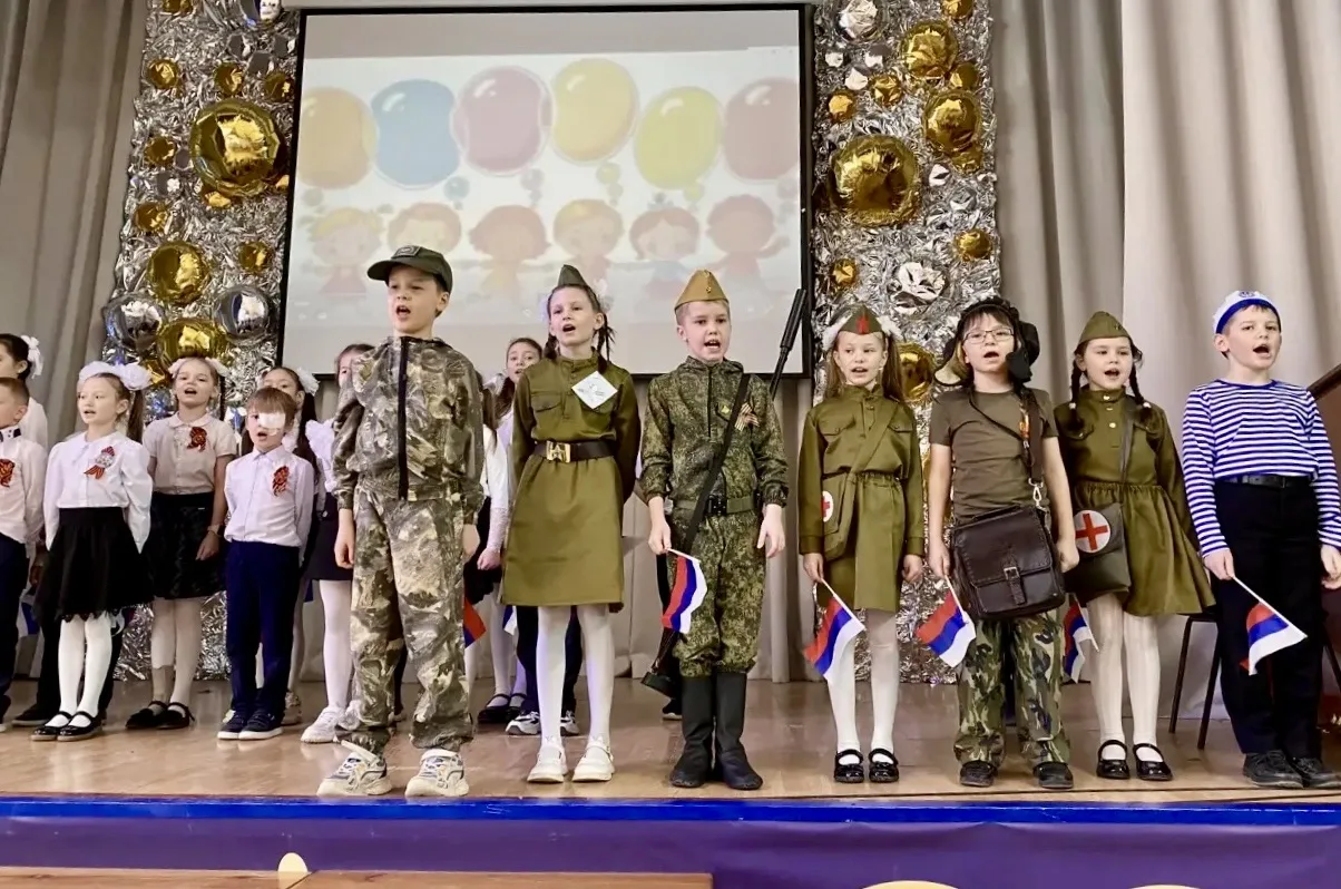 🎵26 февраля в нашей школе прошел замечательный праздник — фестиваль солдатской песни, в котором прин