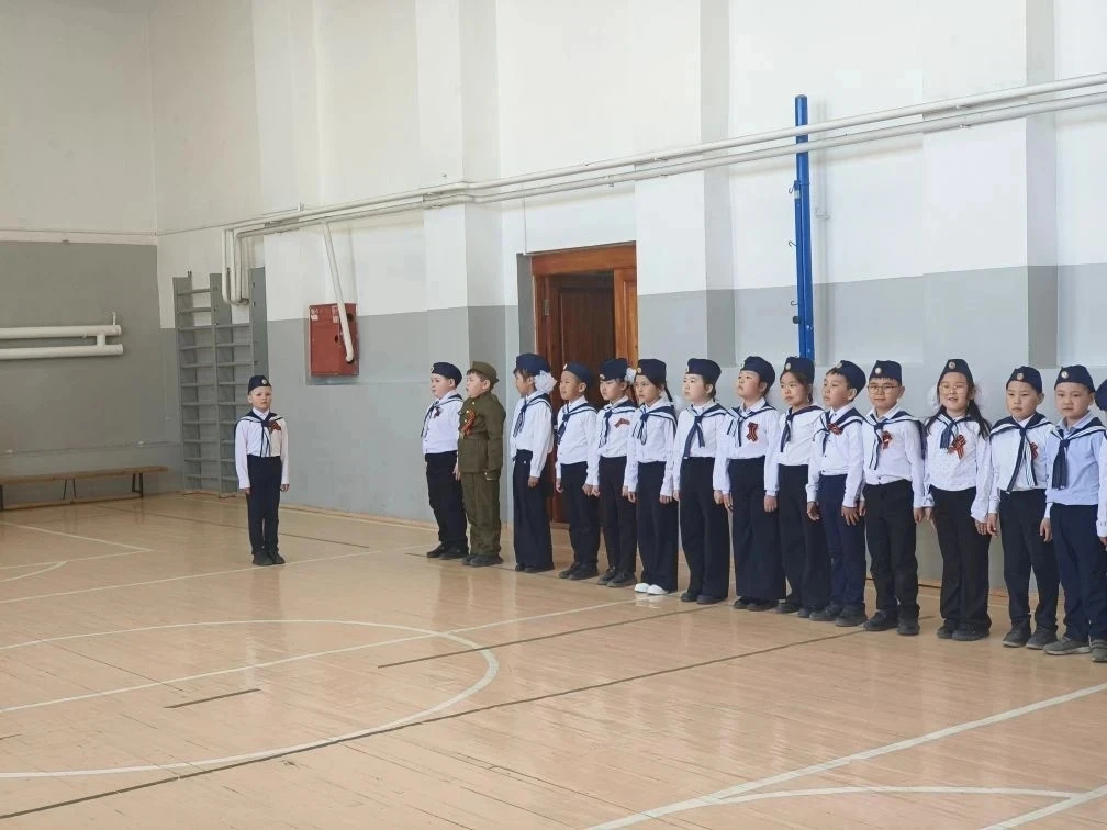 🎖️ Праздник мужества и памяти в нашей школе  В преддверии 9 Мая в нашей школе 7 и 8 мая прошёл торже