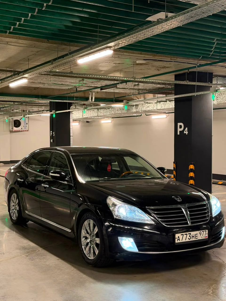 Hyundai EQUUS