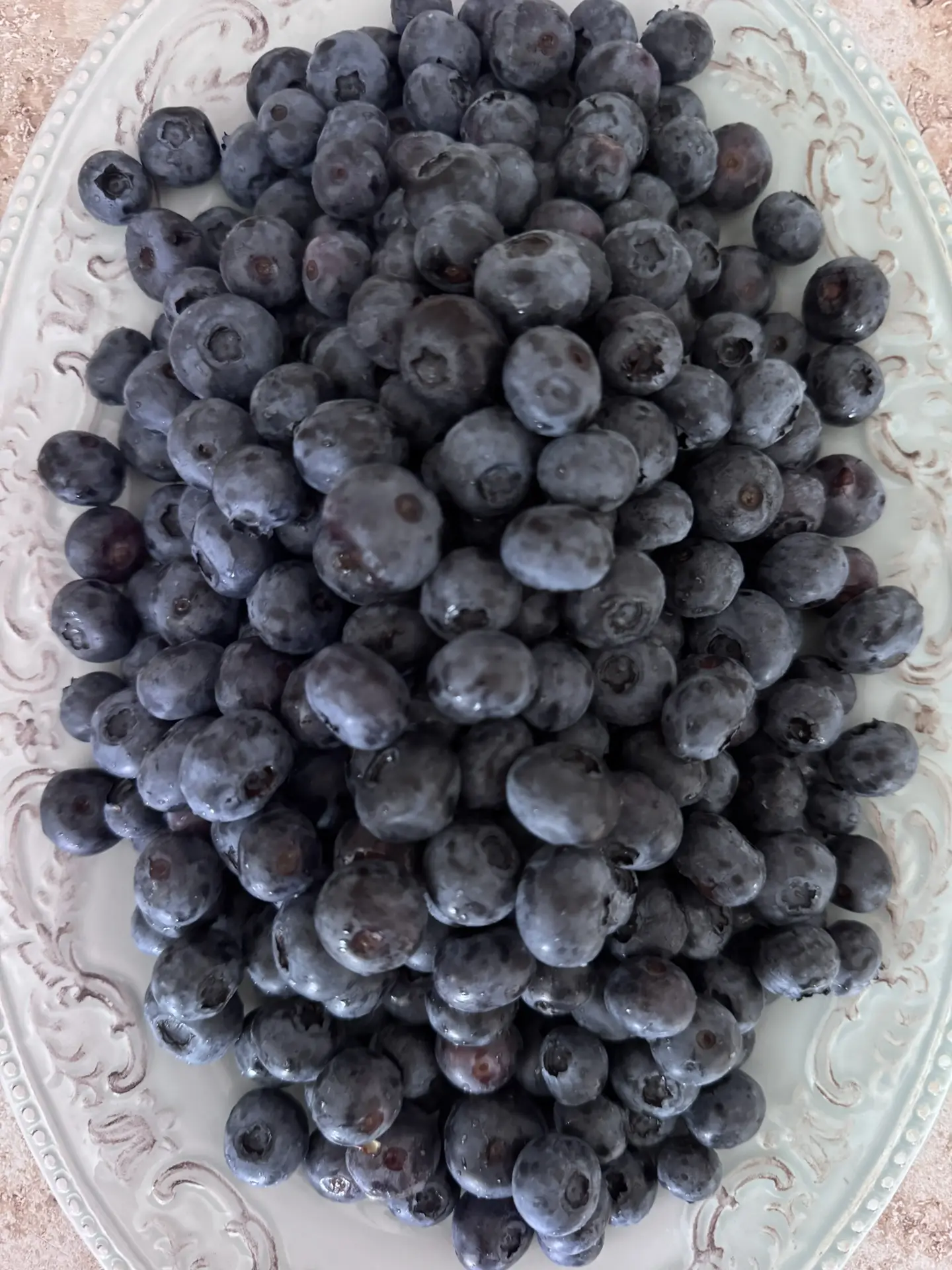Лето — это ягоды ящиками 🫐🍓🍒