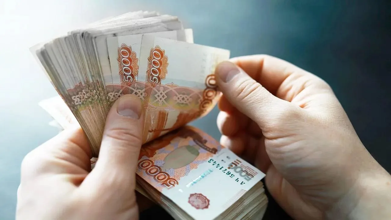 Кому в Обнинске готовы платить до 300 тысяч рублей? Посмотрели свежие вакансии и собрали самые жирны