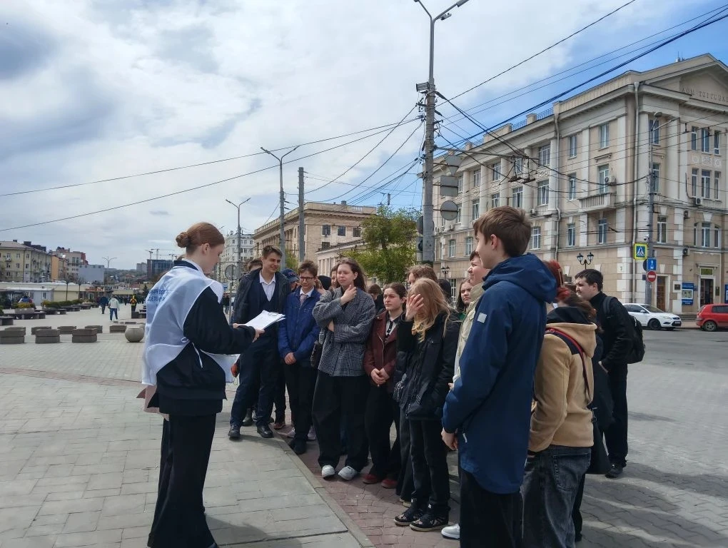 🗓️ 4 мая, обучающиеся 8-х классов гимназии под руководством руководителя музея Бритвиной Евгении Ана