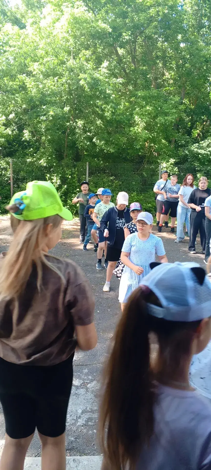 ☀️Яркий день в пришкольном лагере: знания, традиции и свежий воздух! ☀️
🌈Сегодня в нашем лагере про