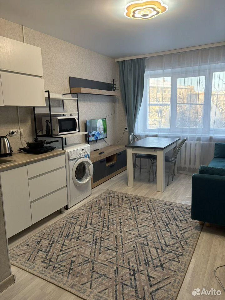 Сдам без посредников: 1-комнатная квартира, 18м²