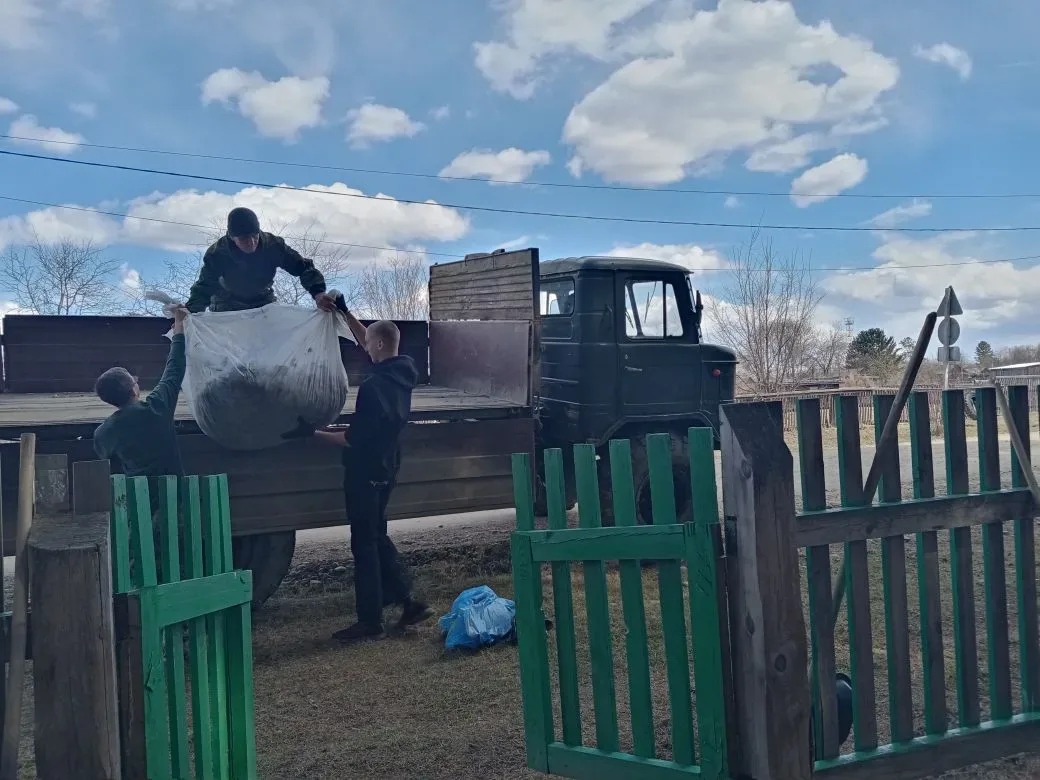 С заботой о памяти героев 🇷🇺