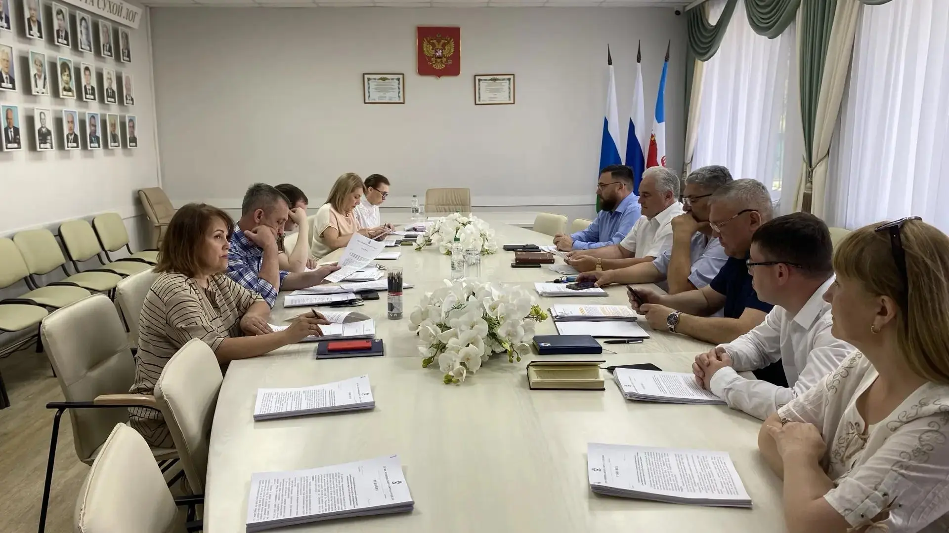 В Думе муниципального округа Сухой Лог продолжается плановая работа. Сегодня постоянные комиссии соб
