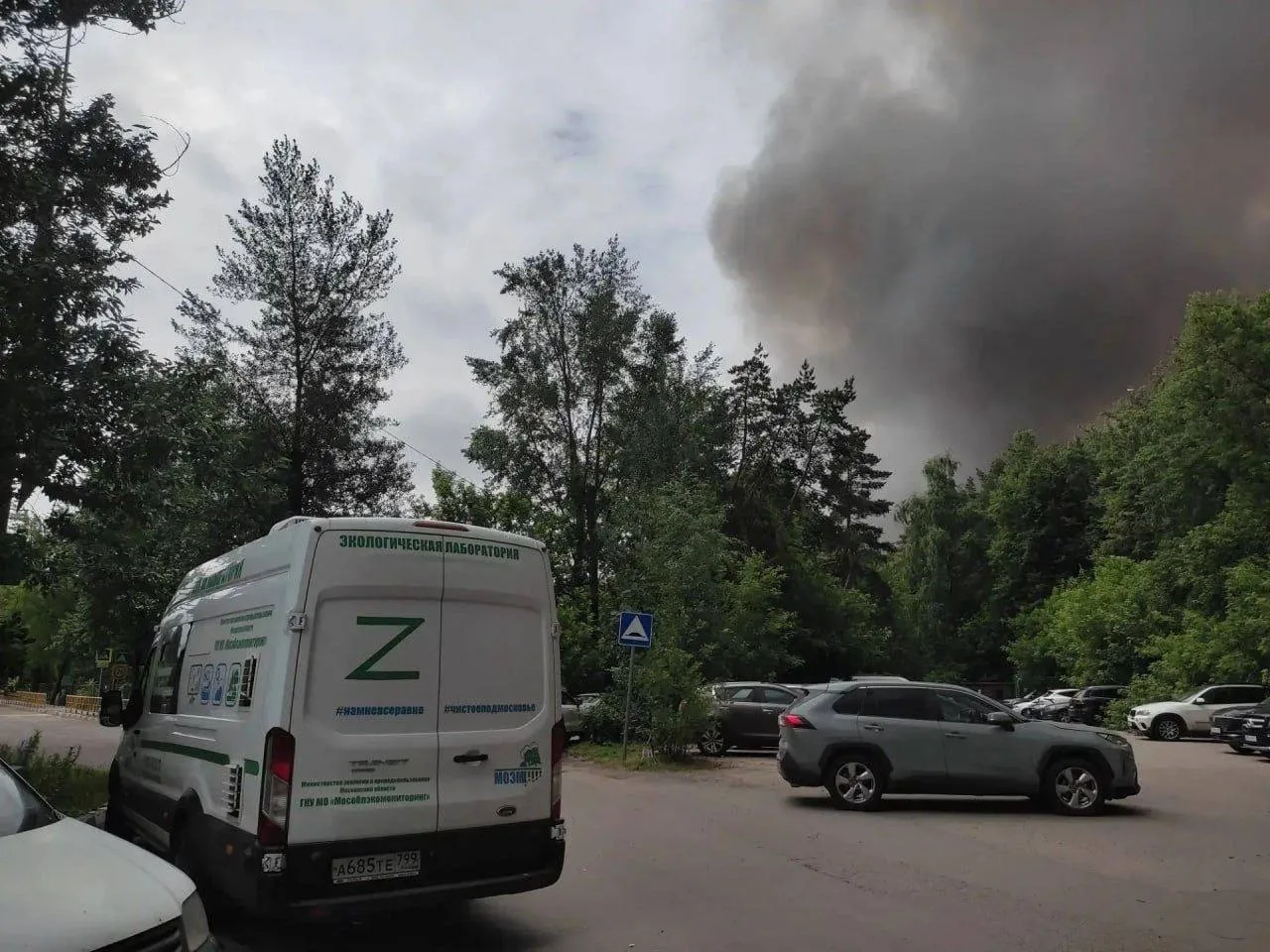 В Люберцах взяли пробы воздуха в жилых районах после запаха гари 🌫