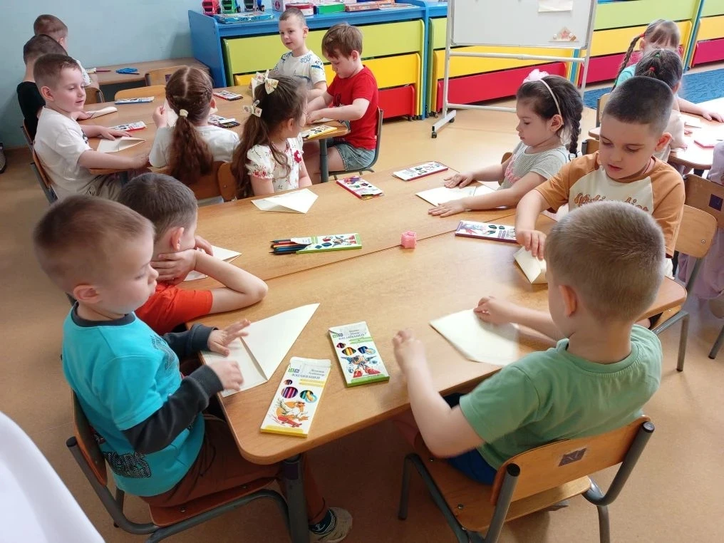 🎗️В рамках празднования Дня Победы в кружке «Волшебный мир оригами» дошкольного отделения «Журавушка