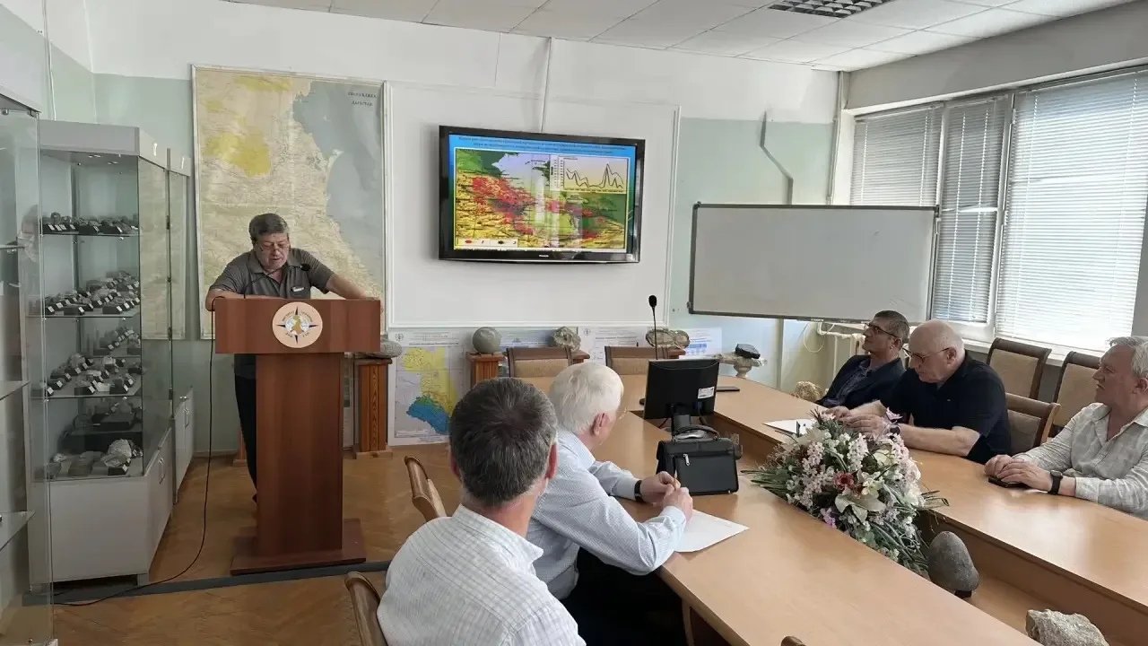Сегодня, 5 июня 2026г., в Институте геологии ДФИЦ РАН прошёл научный семинар по теме НИР "Геоэкологи