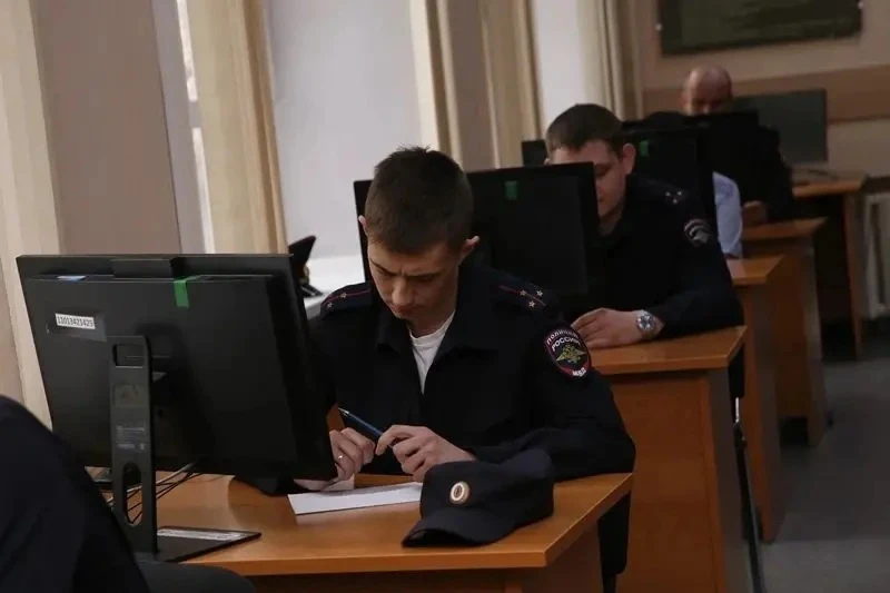 👮🏻‍♂️В Алтайском крае стартовал конкурс «Лучший по профессии» среди участковых уполномоченных полици