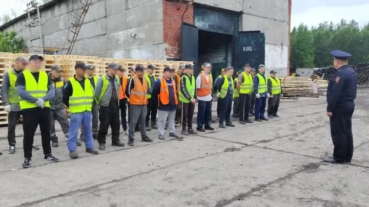 В первоуральский колонии КП-66 провели профилактические беседы с осуждёнными
 
В рамках межведомстве