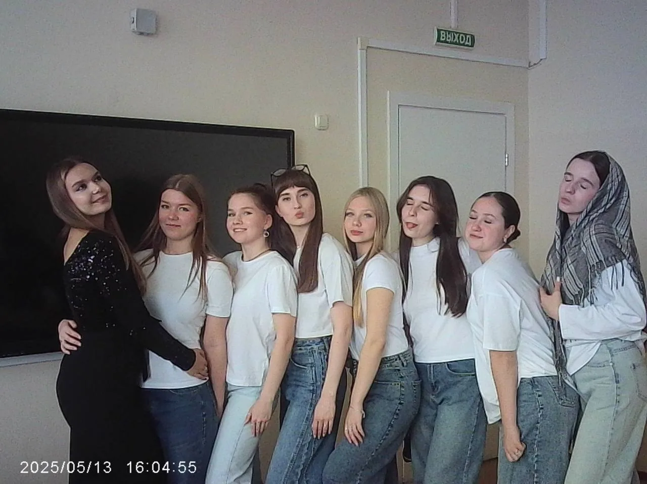 ✨ Друзья, пришло время для самого волнительного этапа нашего грандиозного события – знакомства с тем
