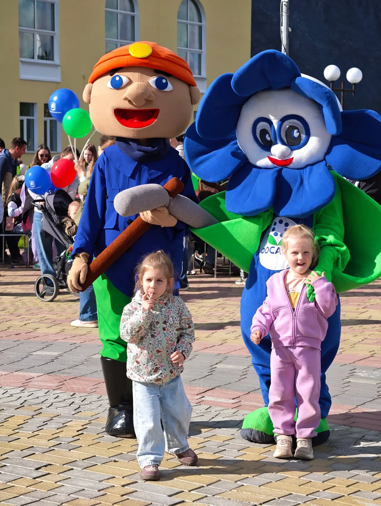 🎉День горняка в Кировске. Праздник в разгаре.