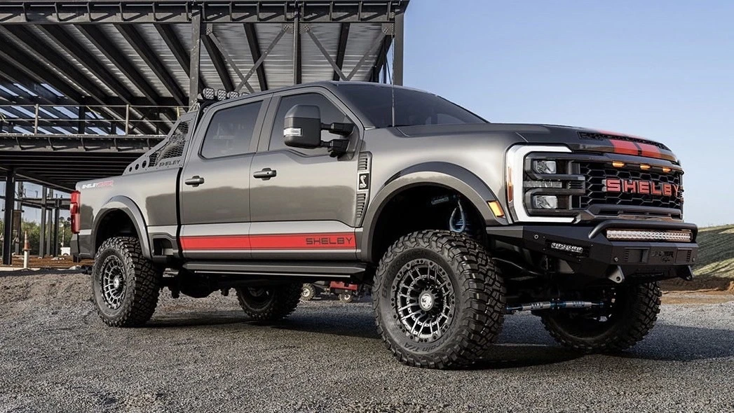 Shelby представила экстремальную версию пикапа F-250 Super Baja ограниченным тиражом в ...