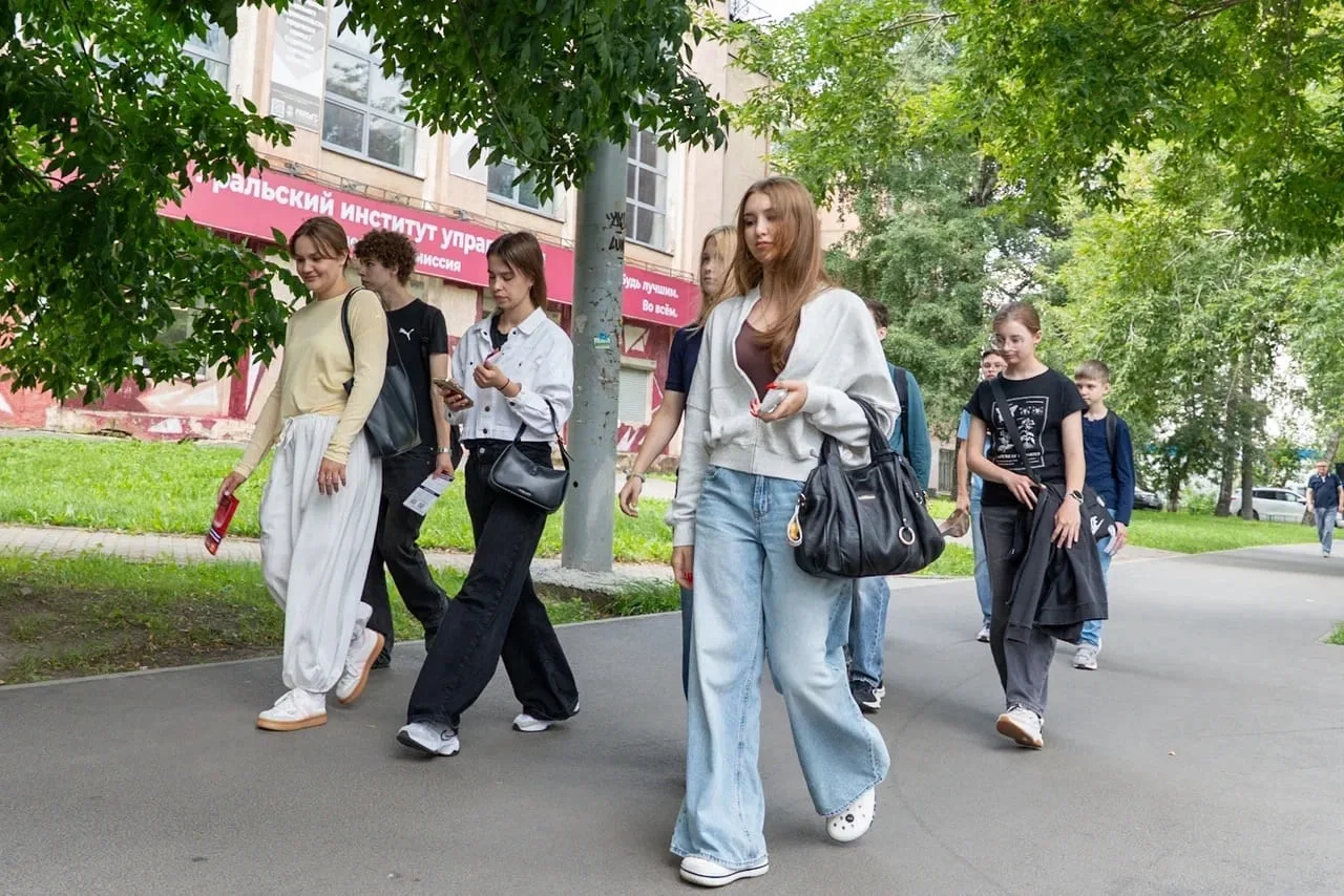 Уральские школьники познакомились с Юридической клиникой Президентской академии