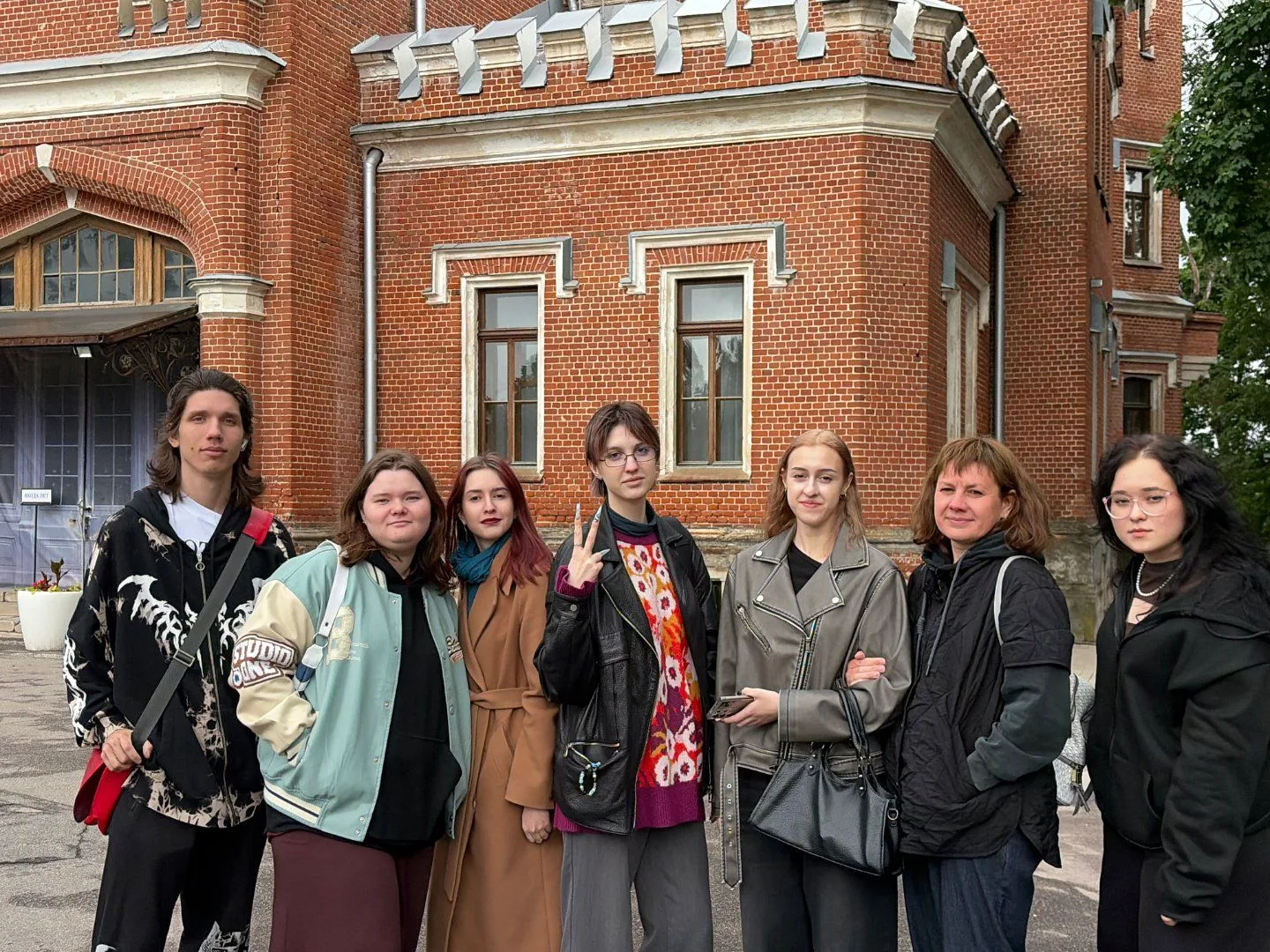🧬 Студенты ВГУИТ познакомились с наукой и историей

Студенты первого и третьего курса кафедры биохи