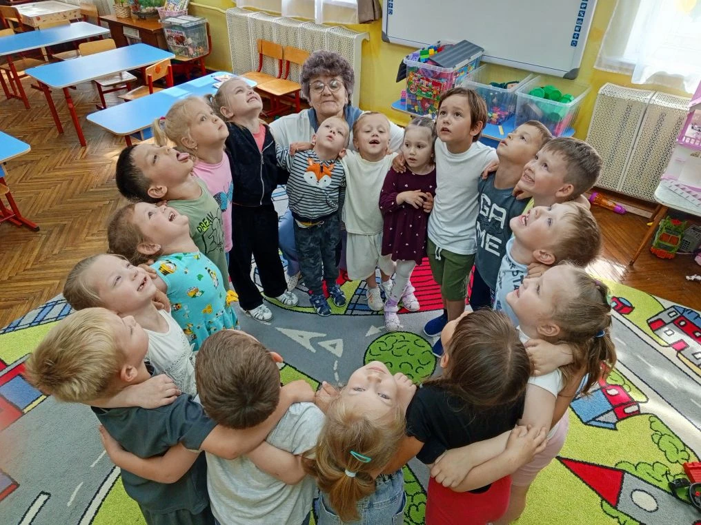 В Международный день друзей