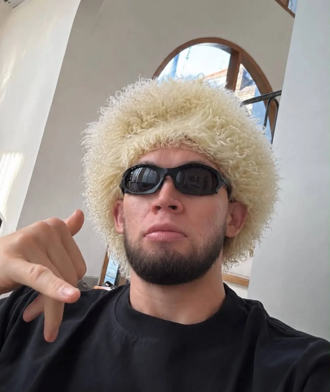 Узнаете бойца?