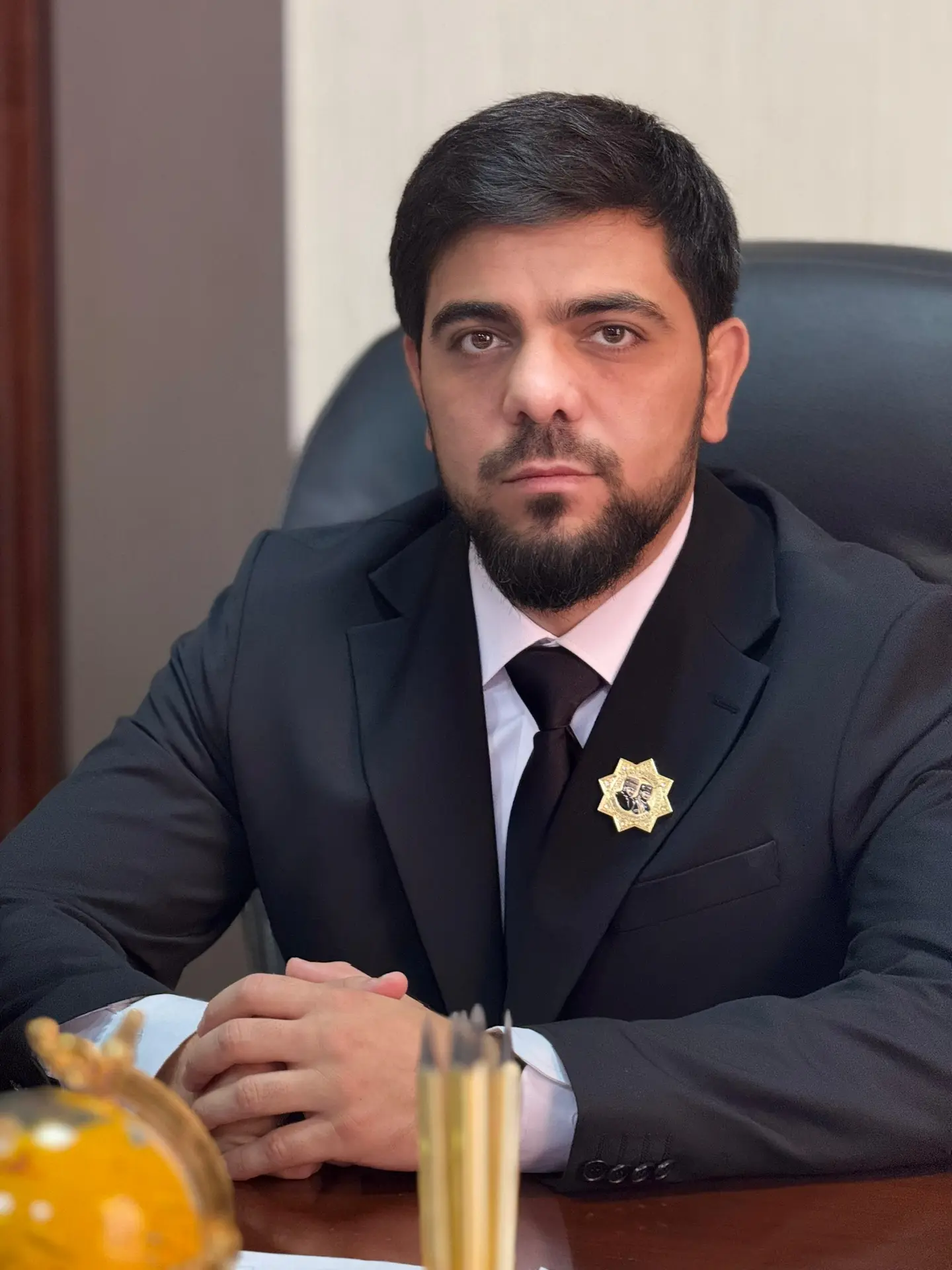 Сердечно поздравляю Главу Чеченской Республики, Героя России, Рамзана Ахматовича Кадыро...