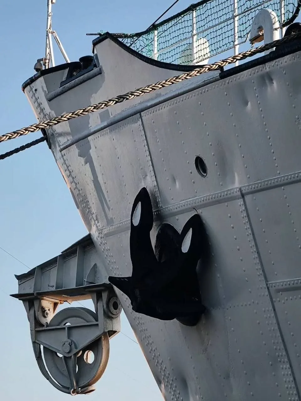 🚢 🌊 Предлагаем вам совершить прогулку по набережной Музея Мирового океана.   Вы будете в восторге от
