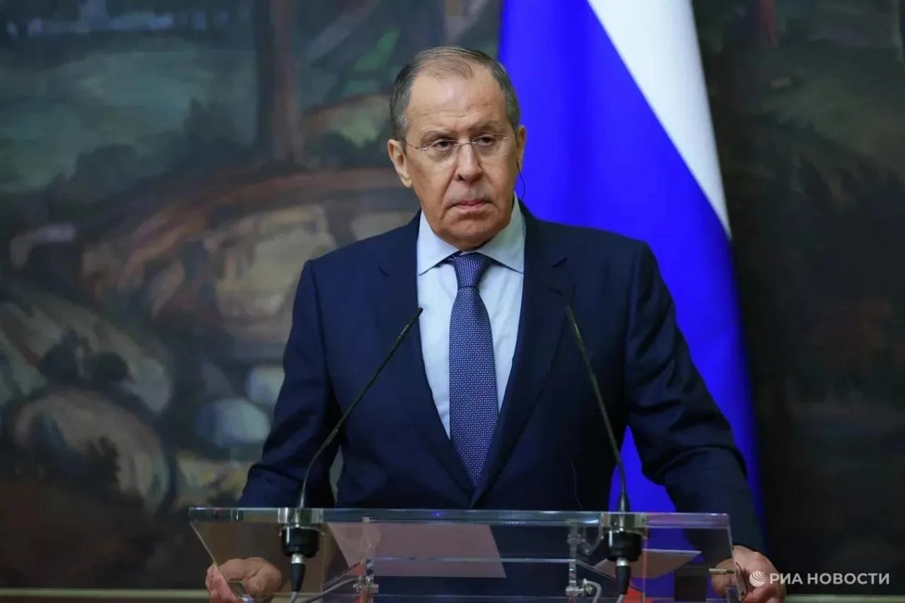 Лавров назвал защиту русского языка и веры задачами СВО