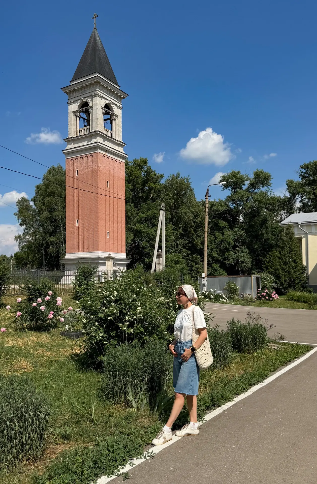 На прошлых выходных мы с Юрой ездили в Тулу и, конечно, собирались заехать в Ясную Поляну. В усадьбе