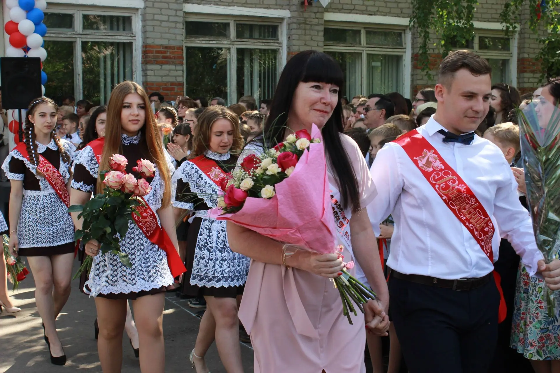Доброе утро, наши дорогие подписчики! Сегодня – 5 октября, понедельник.