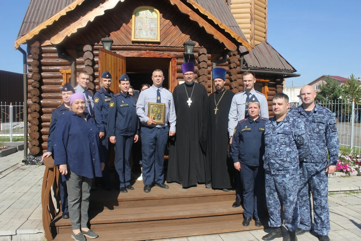 Новый Ачинский благочинный посетил учреждения и приходы округа
