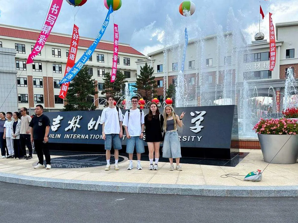 ⚡Студенты НГУЭУ провели семетр в Китае