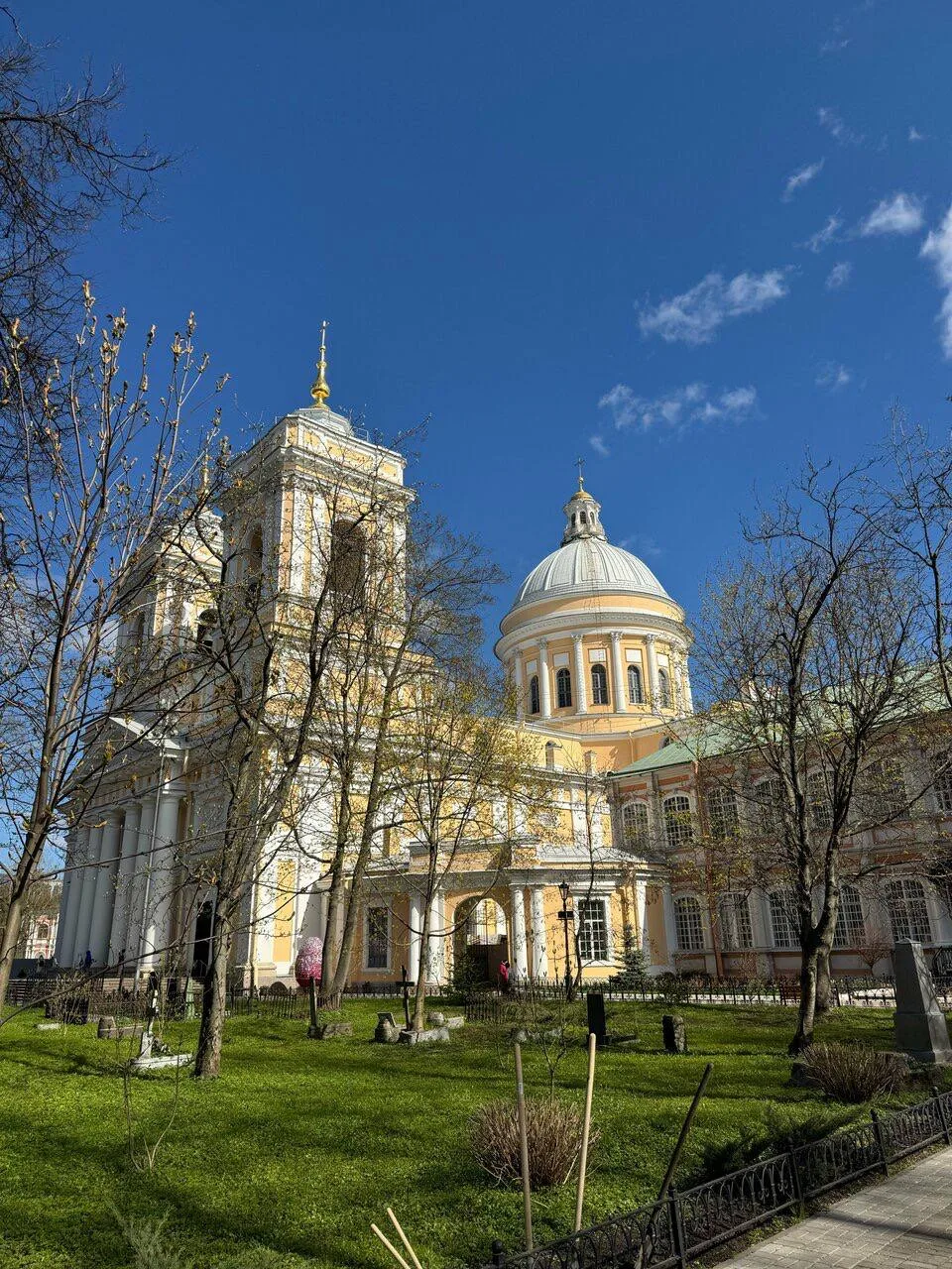 Самые красивые монастыри Петербурга и Ленинградской области ⛪️