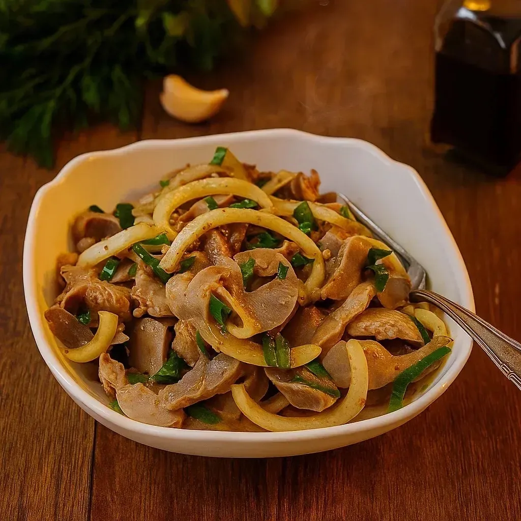 Пикантная закусочка из куриных желудочков — остренько, ароматно и очень вкусно   Если вы любите необ