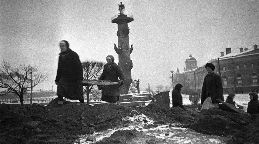 🙏Завтра в 12:00 состоится минута молчания, посвященная Дню памяти жертв блокады Ленинг...