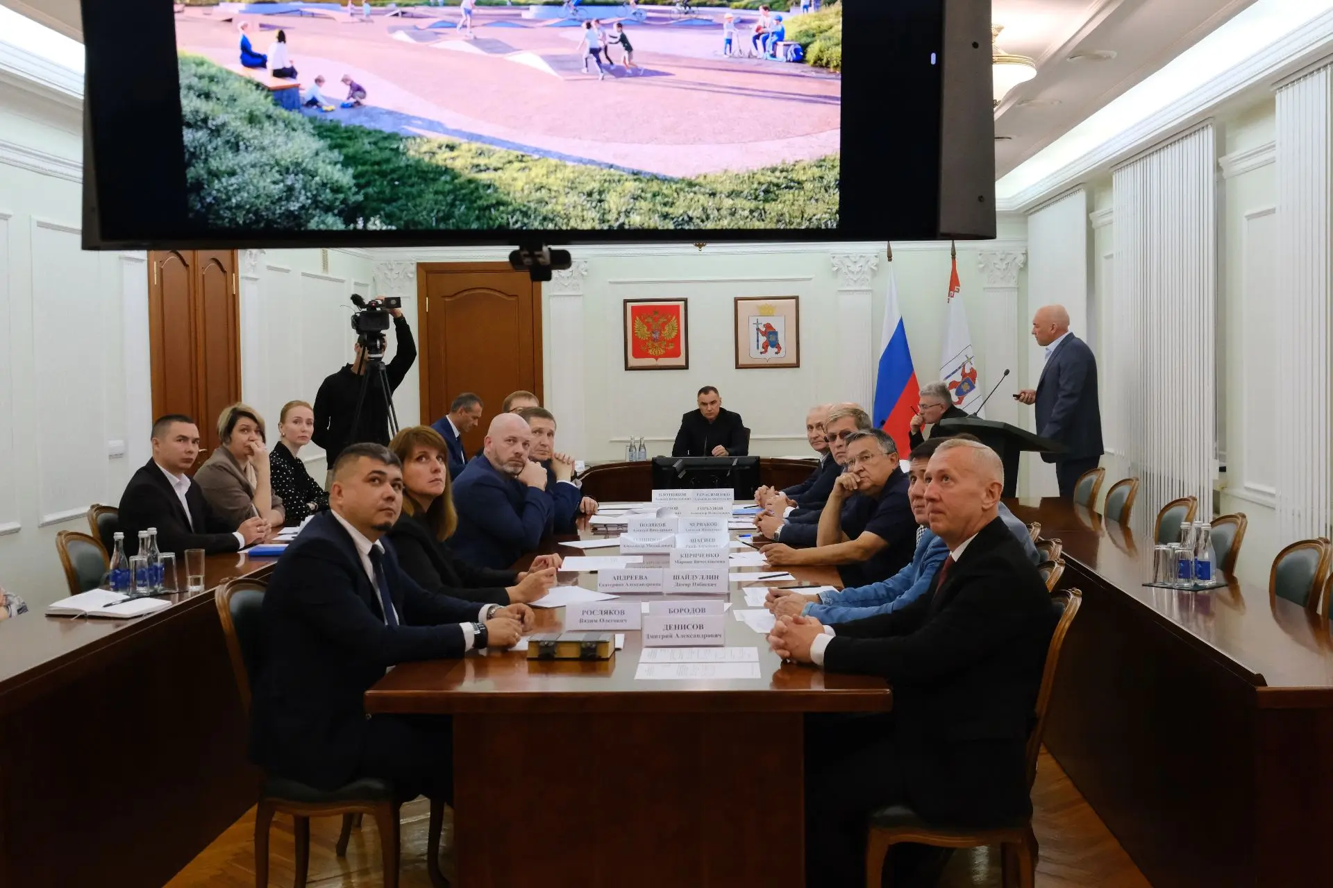 На заседании члены Совета по вопросам архитектуры, градостроительства, строительства об...