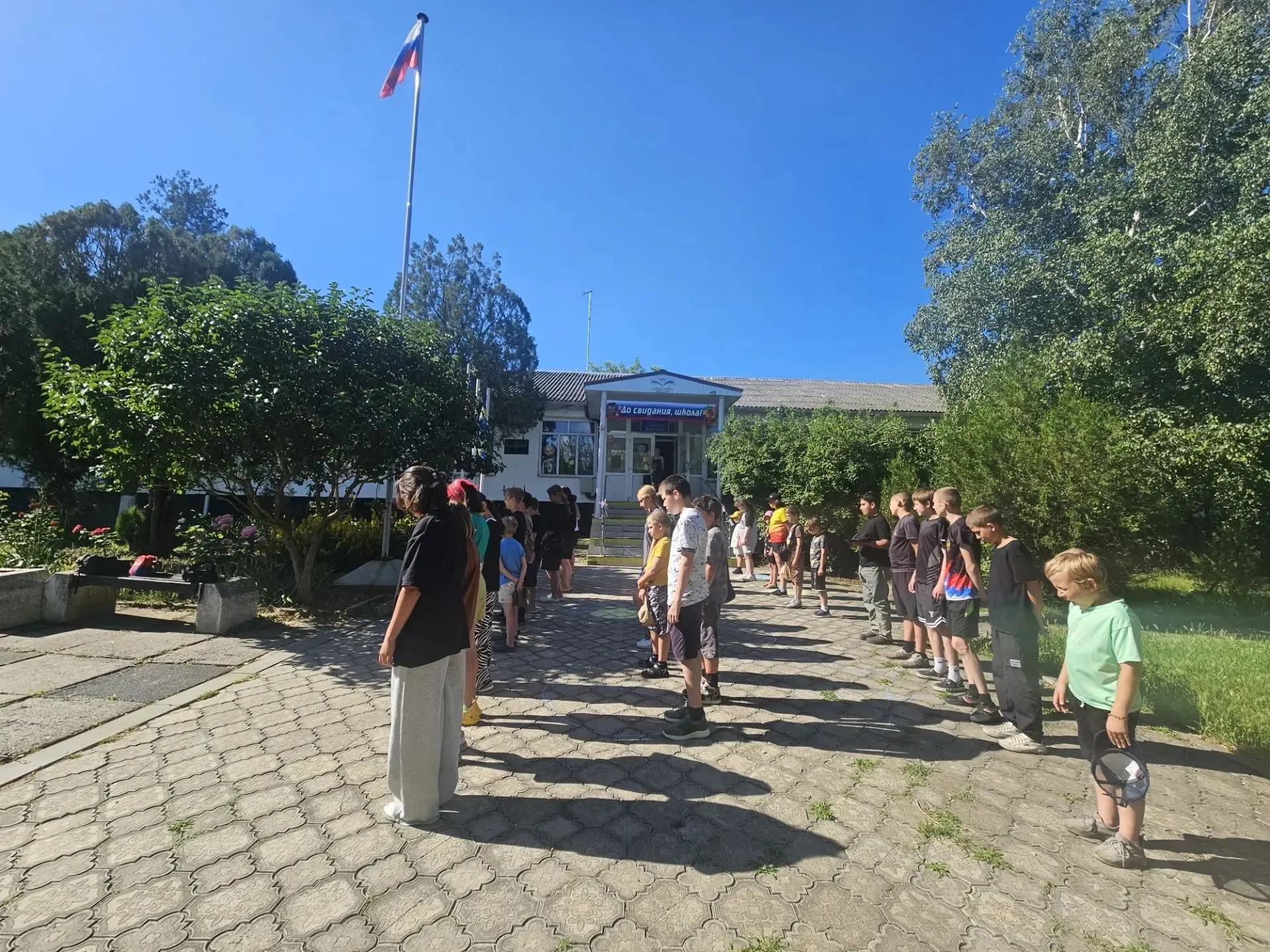 17 июня в ЛДП "Казачья вольница" заиграл разноцветными красками ⛱. 
Утро скучным не бывает, торжеств