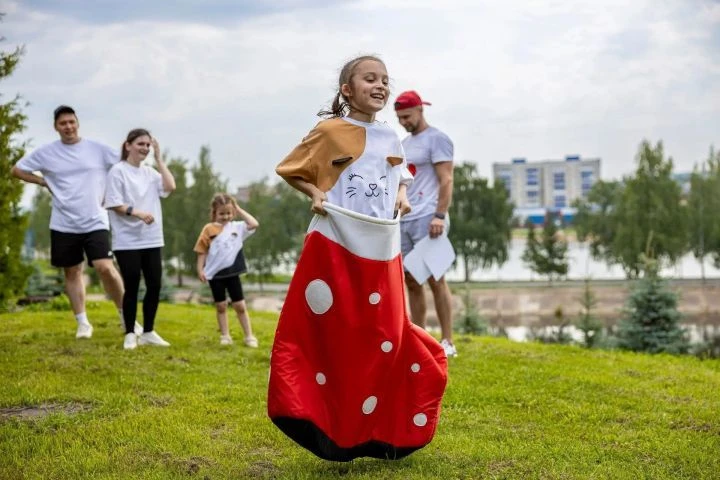 В Лениногорске прошли юбилейные соревнования «Папа, мама, я — спортивная семья»

Для Компании «Татне