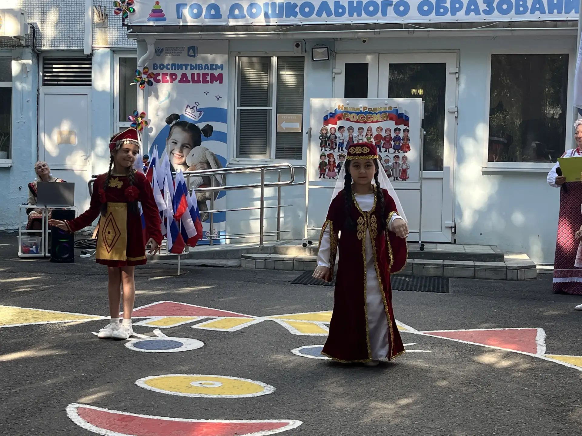 🌈 Когда дружба объединяет: семейный фестиваль игр народов России в нашем детском саду! 🌈

Мы не пр