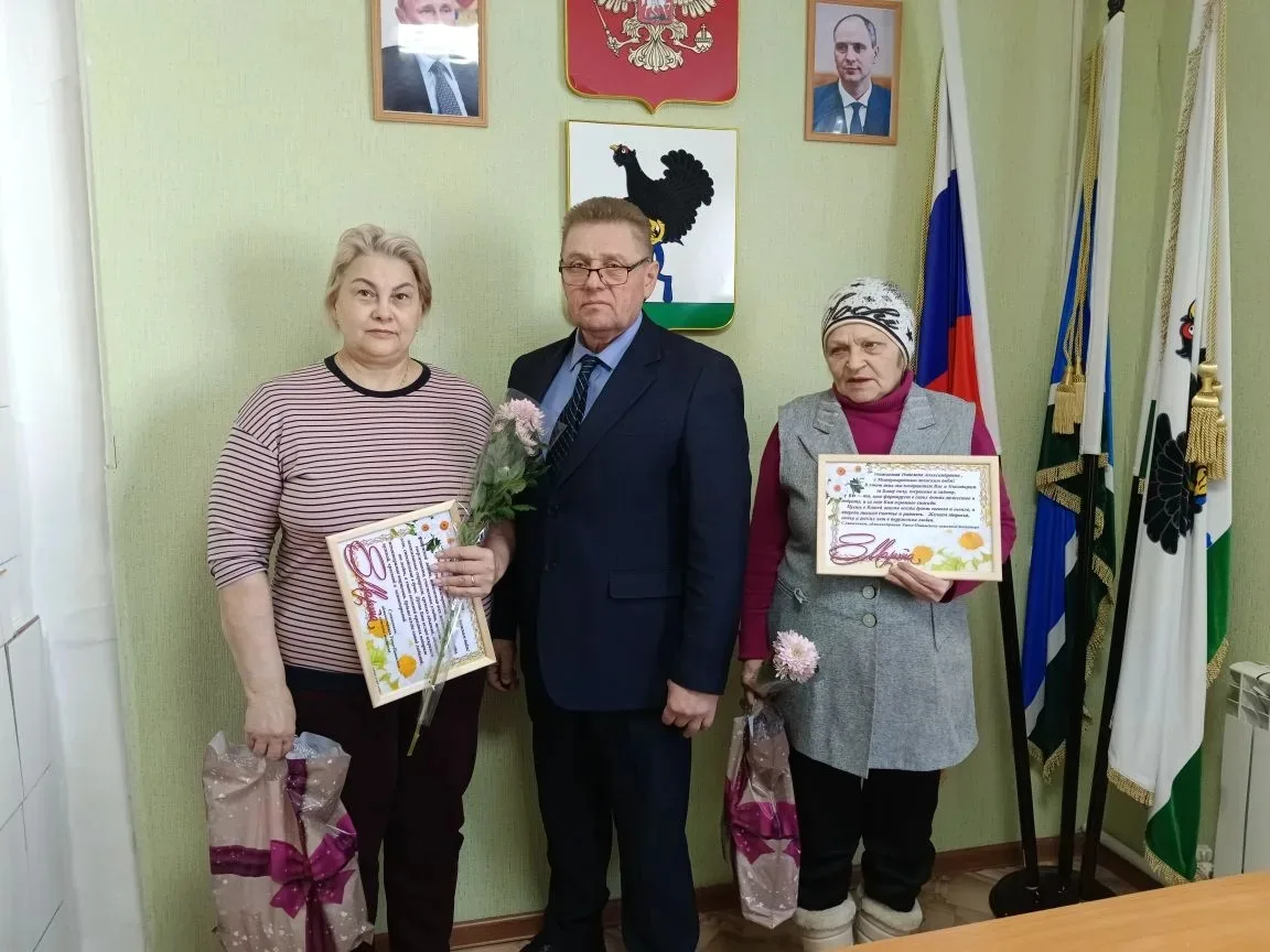 ❤💐Сердечные поздравления матерям героев: Глава Унже-Павинского поселения Юрий Мальцев ...