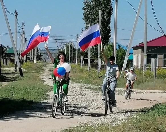 🇷🇺Велопробег, приуроченный Дню России🇷🇺

🚴‍♀️В рамках реализации плана мероприятий по патриотич