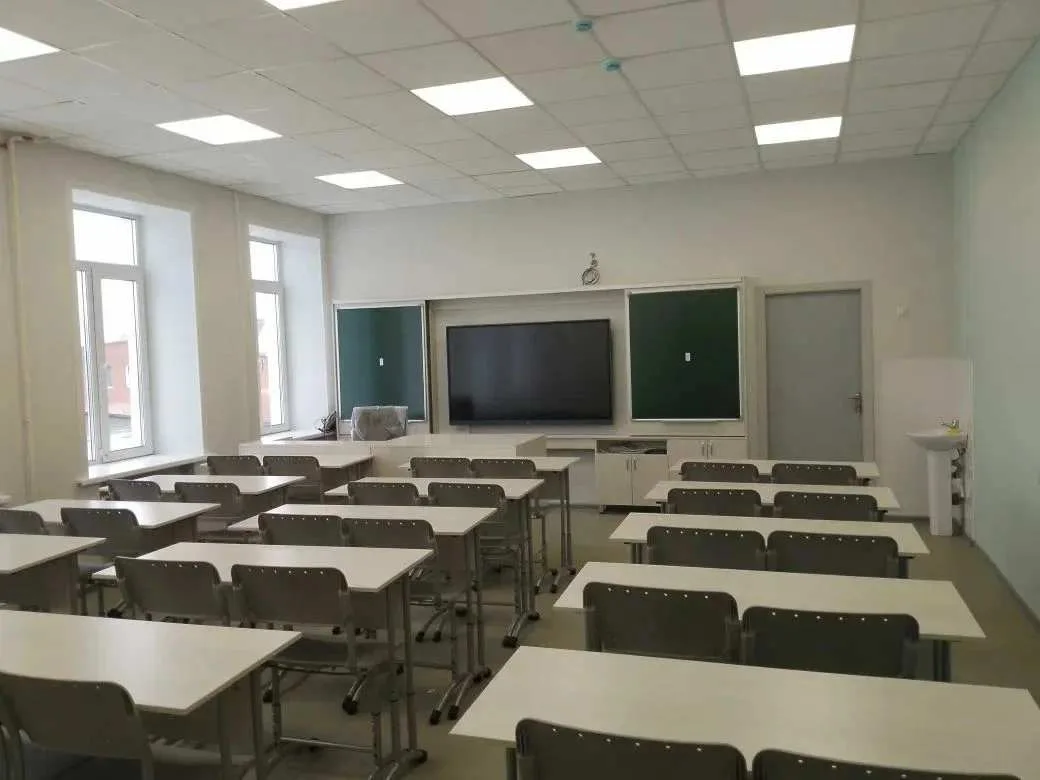 45 детей в Новосибирске не смогли попасть в школы