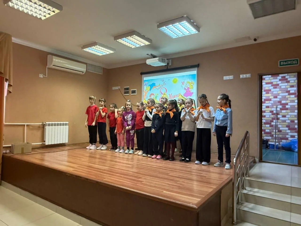 📣 Ну что, свершилось! «А ну-ка, девочки» — старт дан! 💥  На прошлой неделе наша школа превратилась в