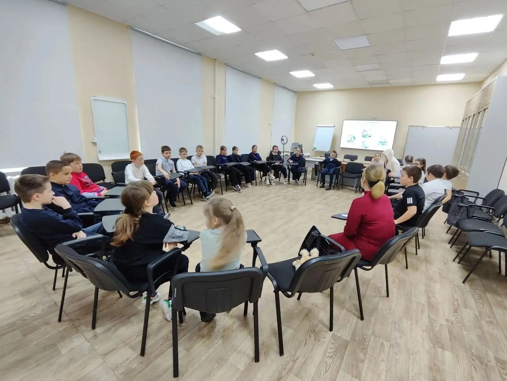 ✨Продолжается реализация марафона ПОРТ в МБОУ "Еткульская СОШ"!✨  В рамках деятельности региональной
