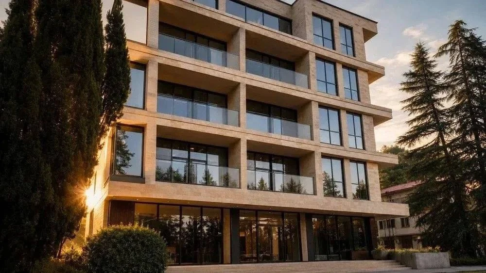Новый уровень отдыха в Абхазии: премиальная новинка 2026 🔥

📍GRAND RODINA 4* — новый отель в Новом