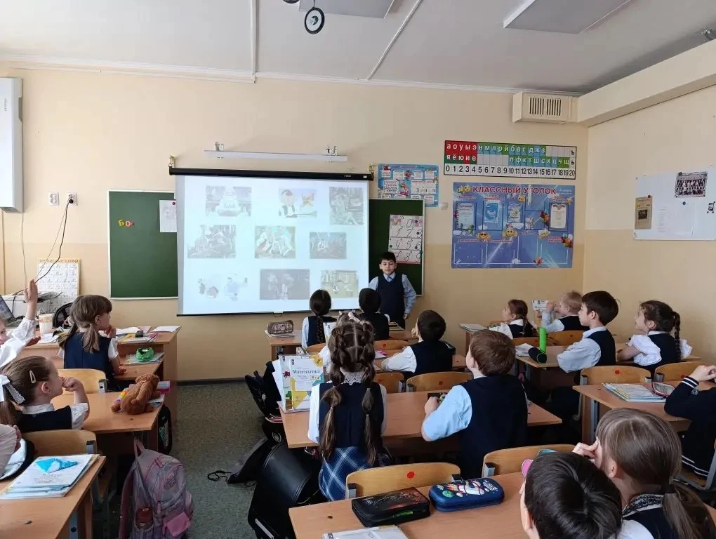 💜 ДЕНЬ РОЖДЕНИЯ Г.ТУКАЯ   В пятницу ученики 1 «А» класса вместе с классным руководителем Рахимуллино