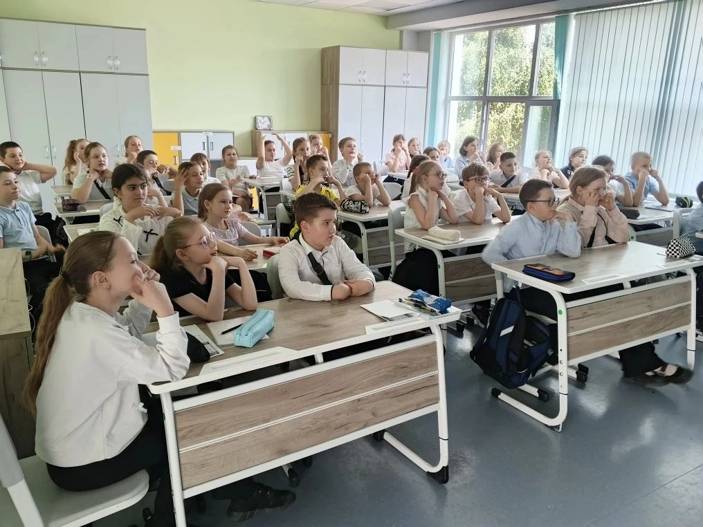 22 мая у обучающихся 3 "Б" и 3 "В" классов прошло интересное и познавательное мероприятие, посвященн